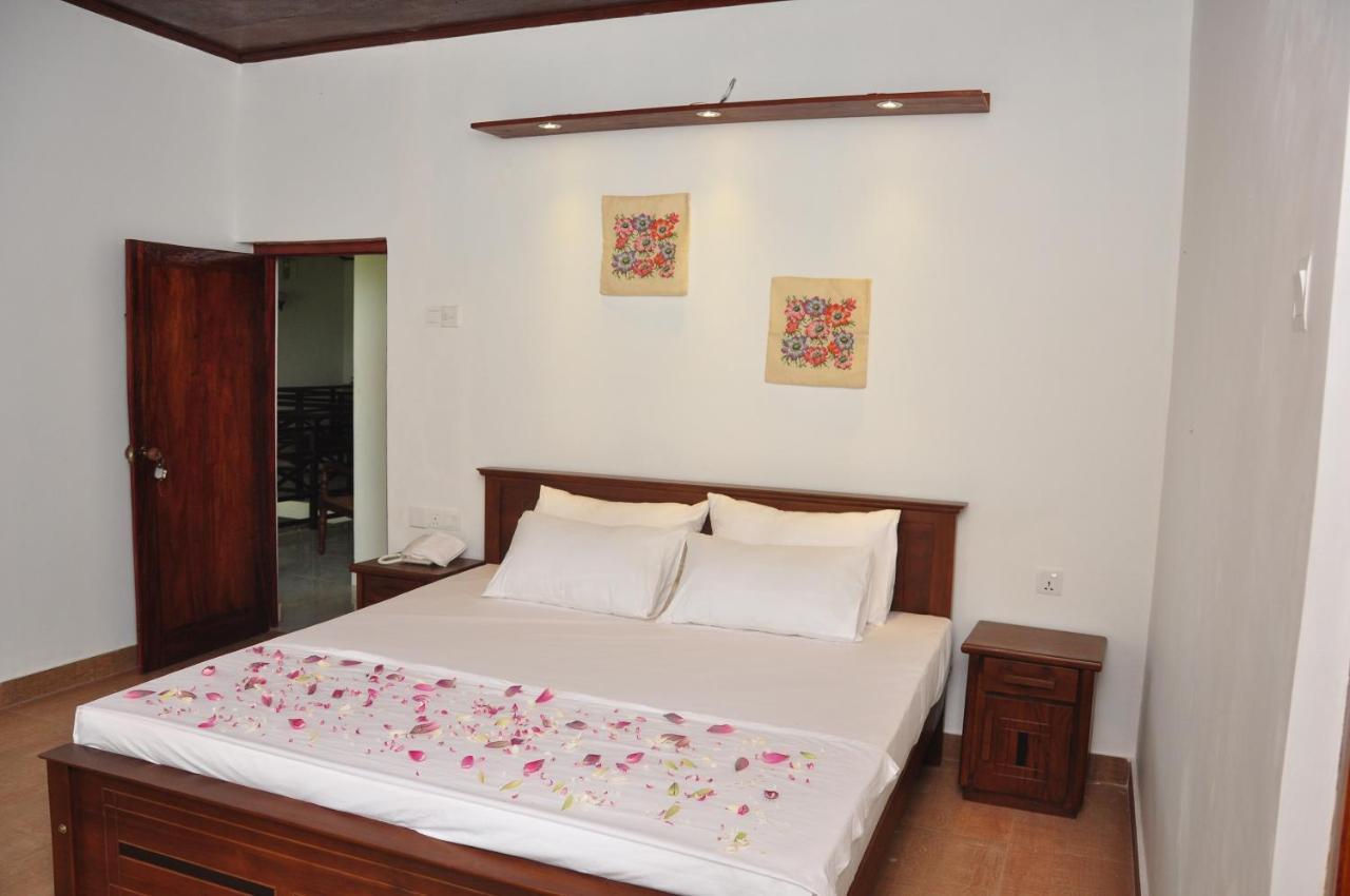 Villa Senowin Anuradhapura Exterior photo