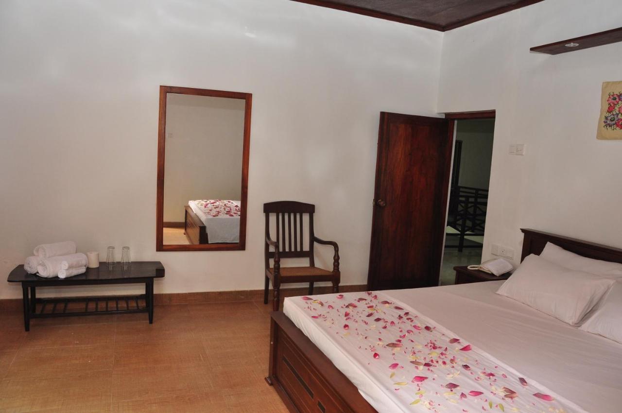 Senowin Holiday Resort Anuradhapura Exterior photo